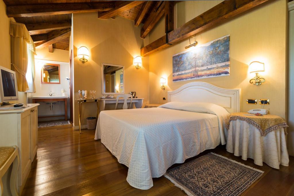 Albergo Da Nando Mortegliano Luaran gambar